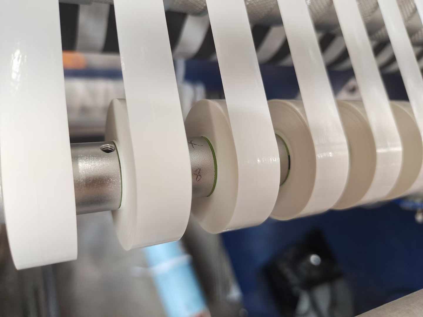 Technical analysis of high-precision slitting machine for label and tape slitting