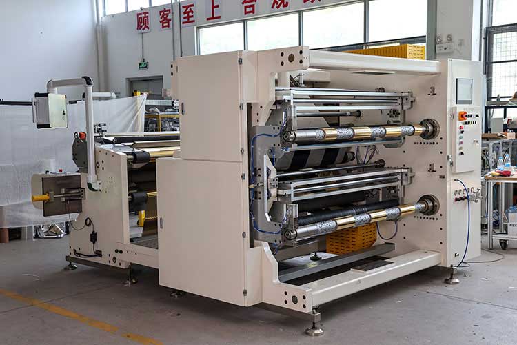 The core functions and advantages of slitting machines in industrial production
