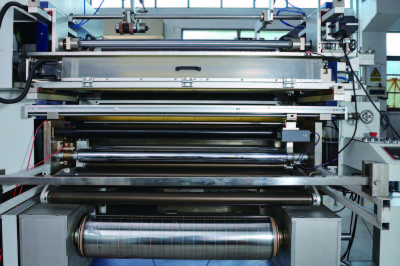 Slitter and rewinder in the packaging industry: the secret to improving efficiency and reducing costs